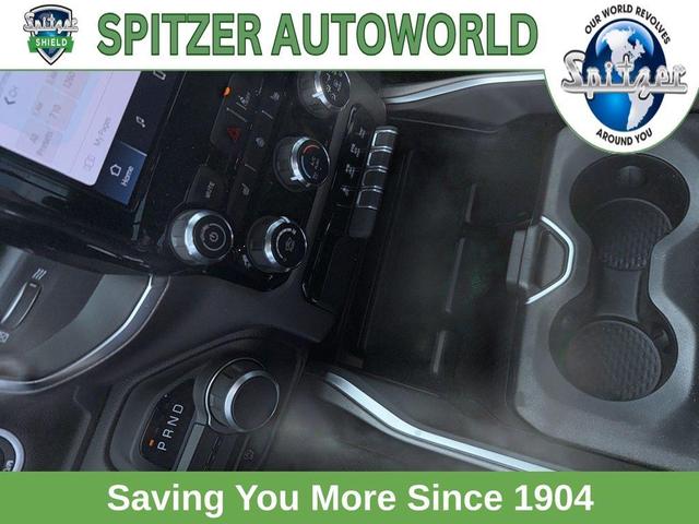 Photo of 2025 Bright White Clearcoat RAM 1500