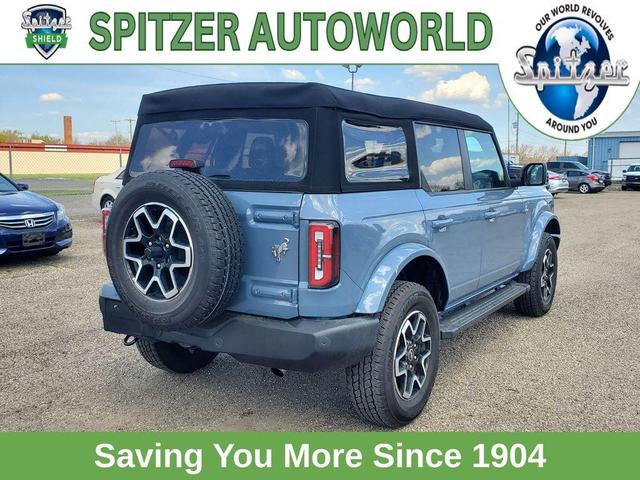 Photo of 2023 Azure Gray Metallic Ford Bronco