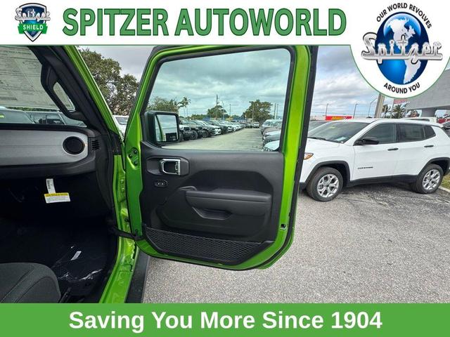 Photo of 2025 Mojito! Clearcoat Jeep Wrangler