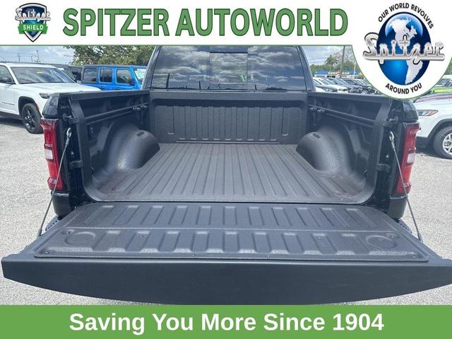 Photo of 2025 Diamond Black RAM 1500