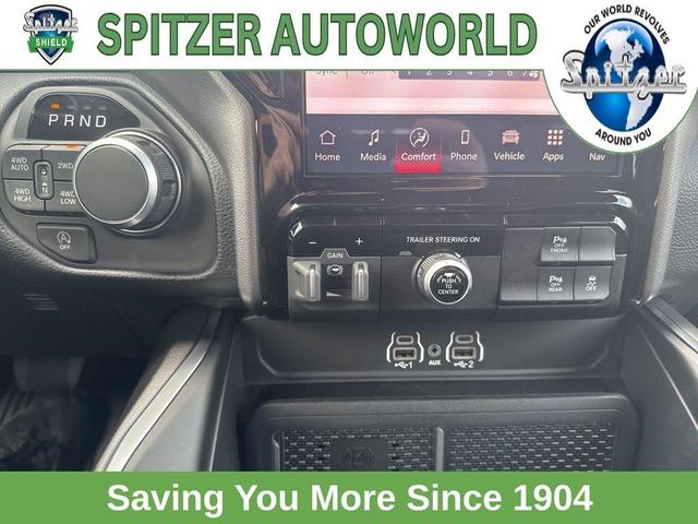 Photo of 2025 Diamond Black RAM 1500