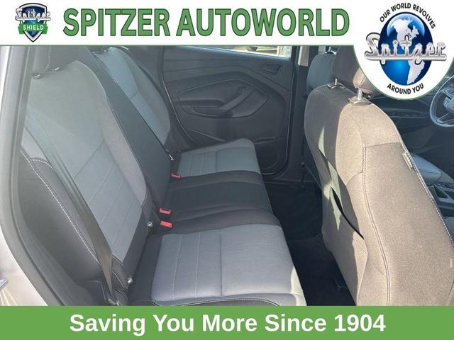 Photo of 2019 Ingot Silver Ford Escape
