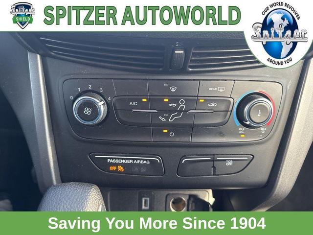 Photo of 2019 Ingot Silver Ford Escape