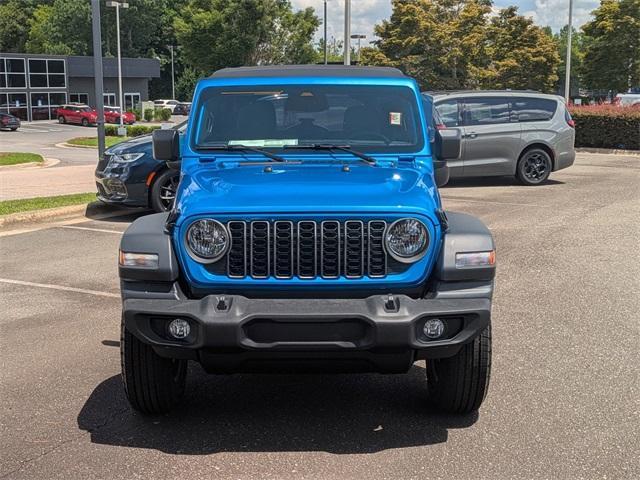 Photo of 2025 Hydro Blue Pearl Jeep Wrangler