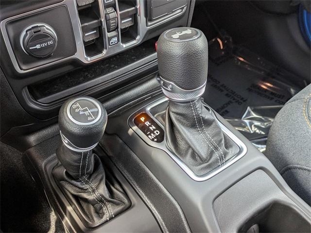 Photo of 2025 Hydro Blue Pearl Jeep Wrangler