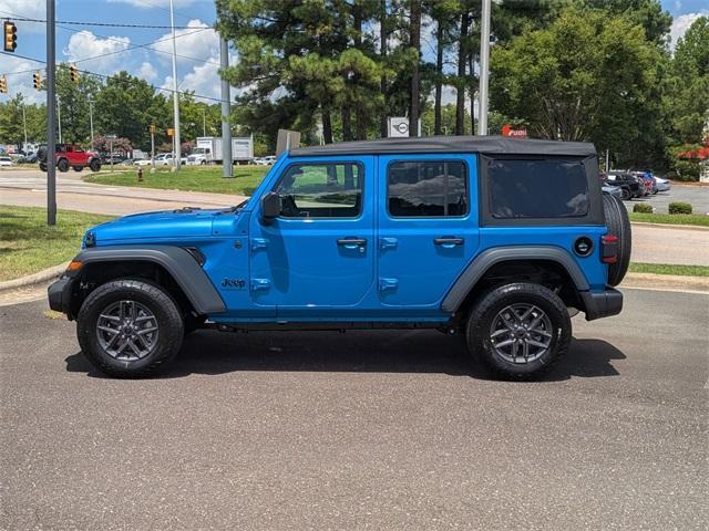 Photo of 2025 Hydro Blue Pearl Jeep Wrangler