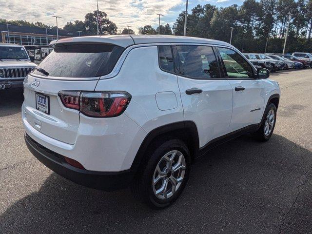 Photo of 2025 Bright White Clearcoat Jeep Compass