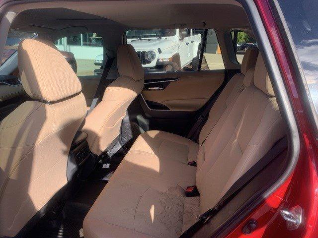 Photo of 2019 Ruby Flare Pearl Toyota RAV4