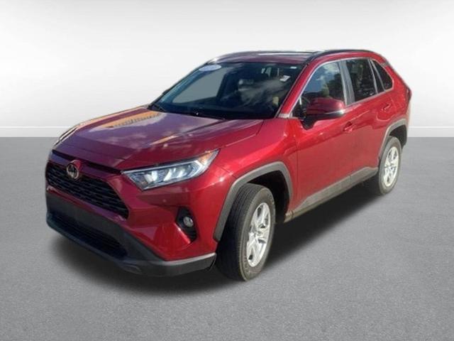 Photo of 2019 Ruby Flare Pearl Toyota RAV4