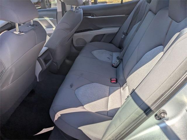 Photo of 2020 Silver Toyota Camry Hybrid