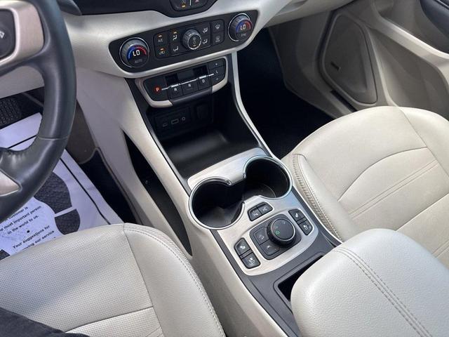 Photo of 2024 Metallic GMC Terrain