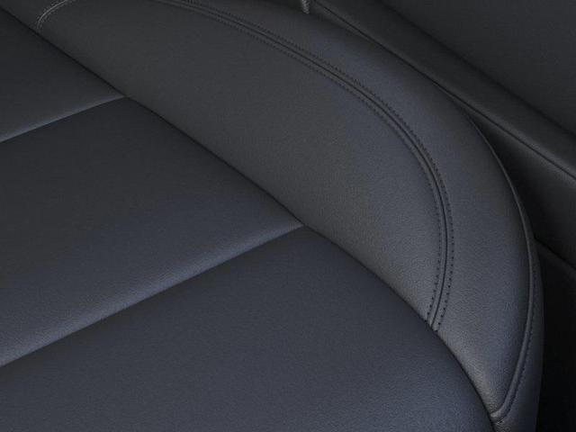 Photo of 2025 Summit White GMC Sierra 1500