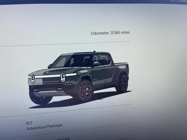 Photo of 2022 El Cap Granite Rivian R1T