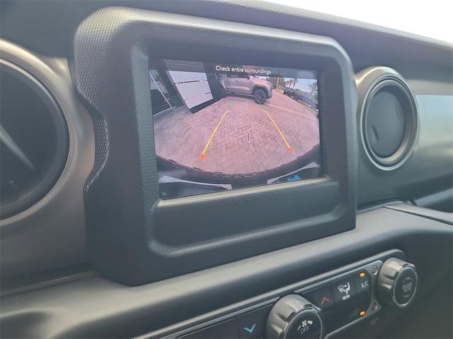 Photo of 2023 Black Clearcoat Jeep Wrangler