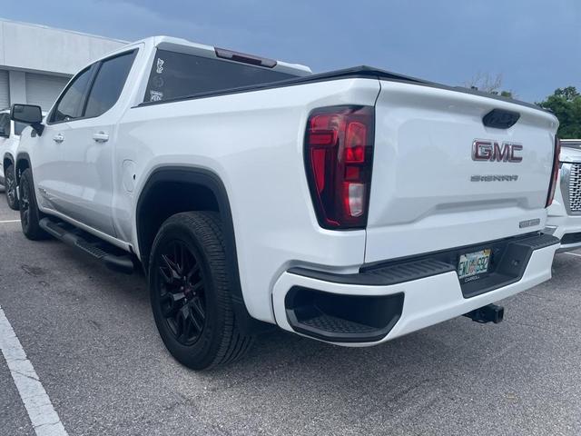 Photo of 2024 Summit White GMC Sierra 1500