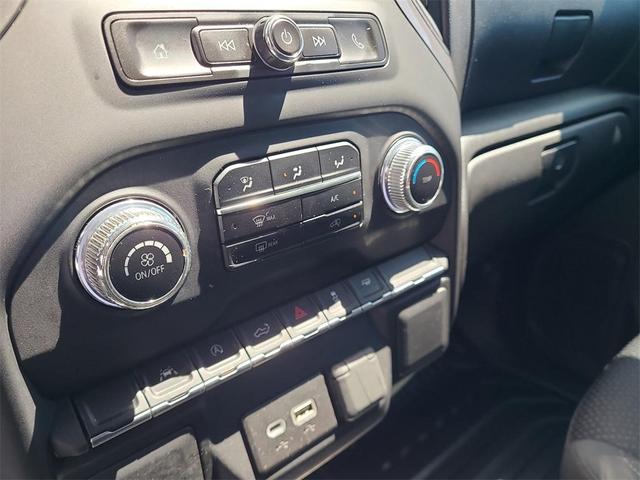 Photo of 2023 Summit White GMC Sierra 1500