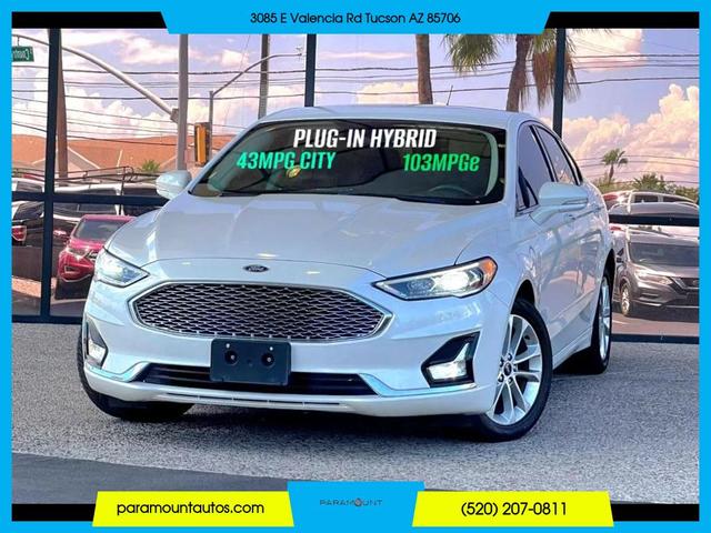 Photo of 2020 White Platinum Metallic Tri-Coat Ford Fusion