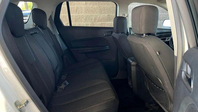 Photo of 2017 White GMC Terrain