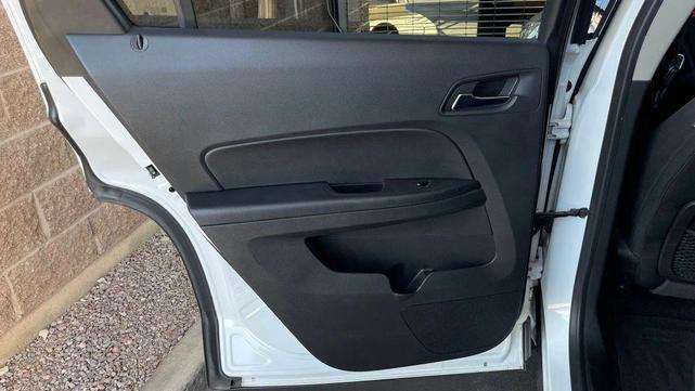 Photo of 2017 White GMC Terrain