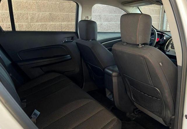 Photo of 2017 White GMC Terrain