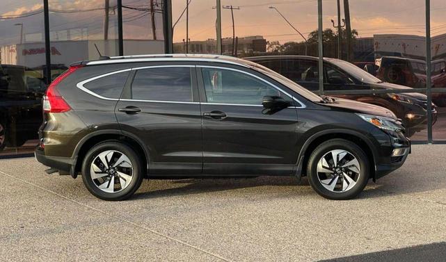 Photo of 2015 Gray Honda CR-V