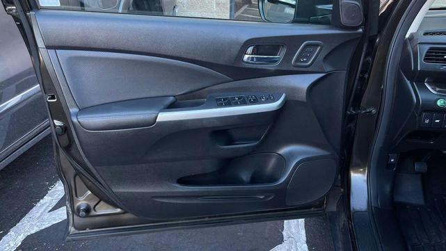 Photo of 2015 Gray Honda CR-V