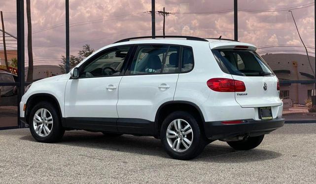 Photo of 2016 Pure White Volkswagen Tiguan