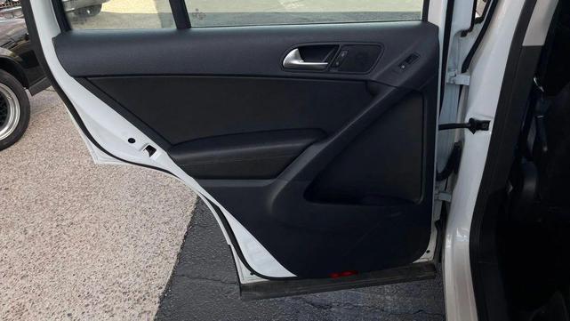 Photo of 2016 Pure White Volkswagen Tiguan