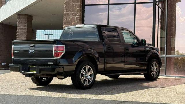 Photo of 2014 Tuxedo Black Metallic Ford F-150