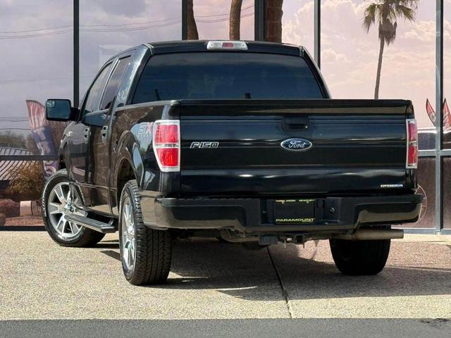 Photo of 2014 Tuxedo Black Metallic Ford F-150