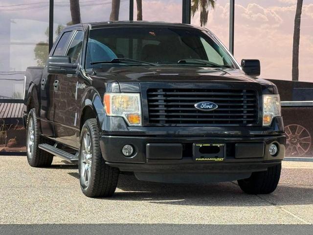 Photo of 2014 Tuxedo Black Metallic Ford F-150
