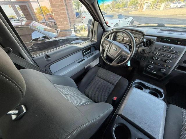 Photo of 2014 Tuxedo Black Metallic Ford F-150