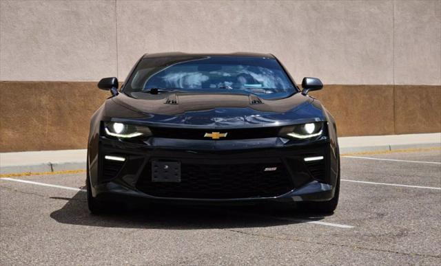 Photo of 2018 Black Chevrolet Camaro