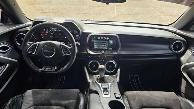 Photo of 2018 Black Chevrolet Camaro