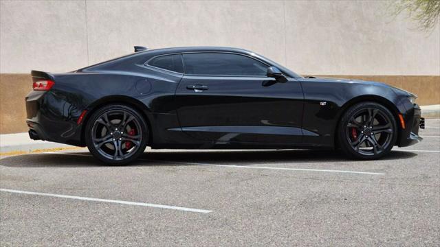Photo of 2018 Black Chevrolet Camaro