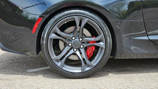 Photo of 2018 Black Chevrolet Camaro