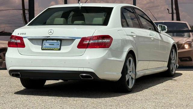 Photo of 2011 White Mercedes-Benz E-Class