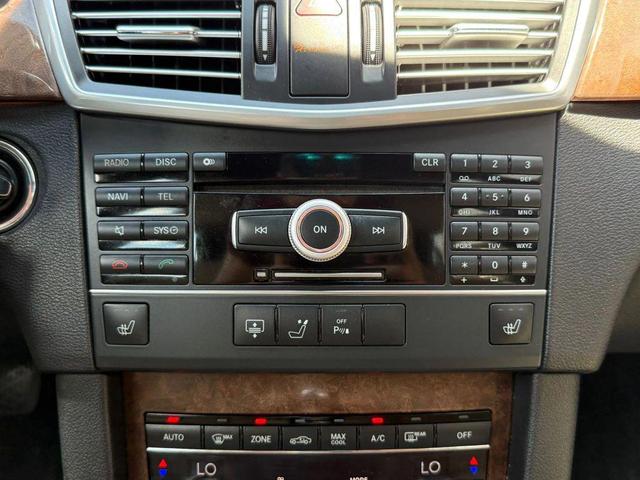 Photo of 2011 White Mercedes-Benz E-Class