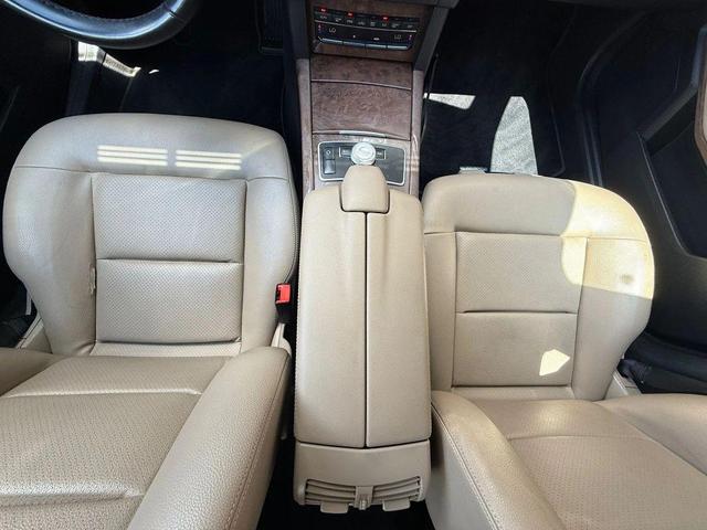 Photo of 2011 White Mercedes-Benz E-Class