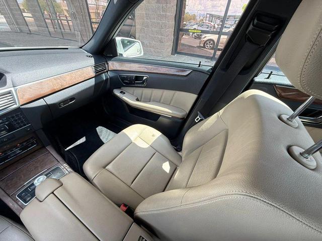 Photo of 2011 White Mercedes-Benz E-Class