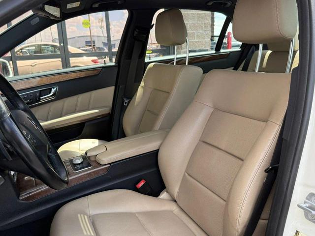 Photo of 2011 White Mercedes-Benz E-Class