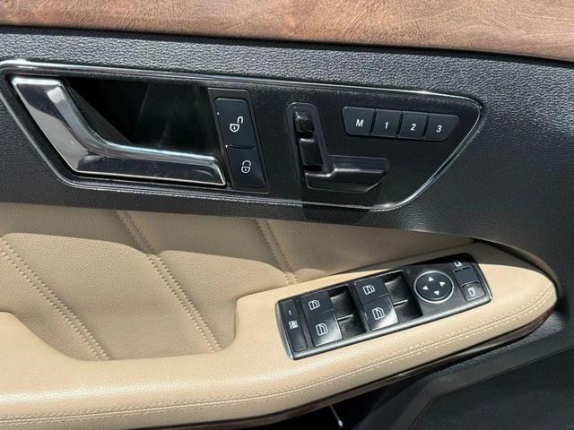 Photo of 2011 White Mercedes-Benz E-Class