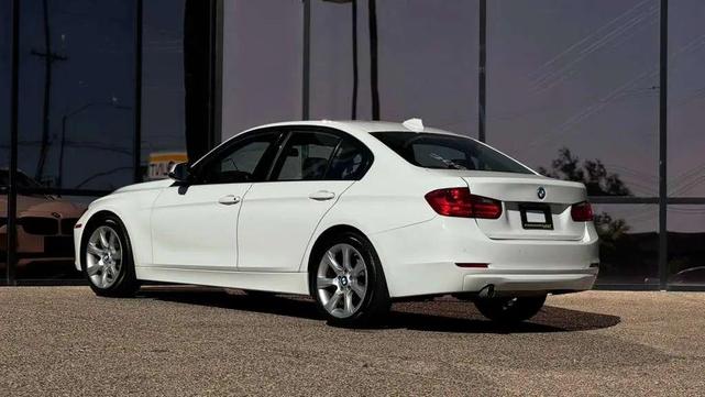 Photo of 2015 White BMW 320