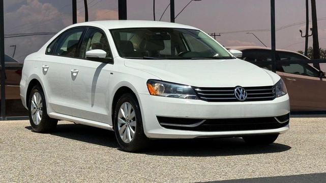 Photo of 2015 Candy White Volkswagen Passat