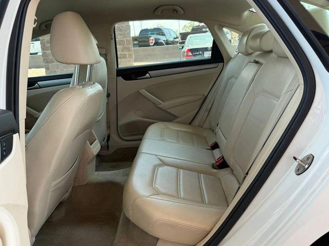 Photo of 2015 Candy White Volkswagen Passat