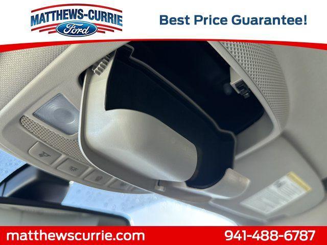Photo of 2019 White Gold Ford Fusion Hybrid