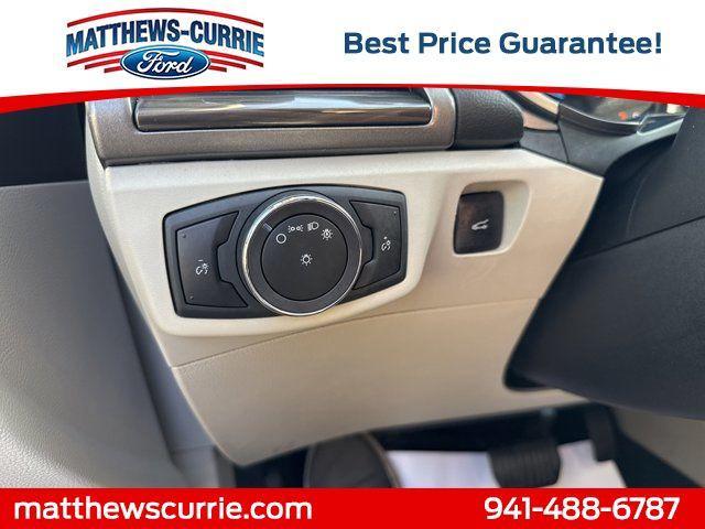 Photo of 2019 White Gold Ford Fusion Hybrid