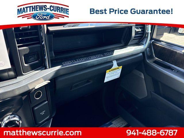Photo of 2025 Glacier Gray Metallic Tri-Coat Ford F-250