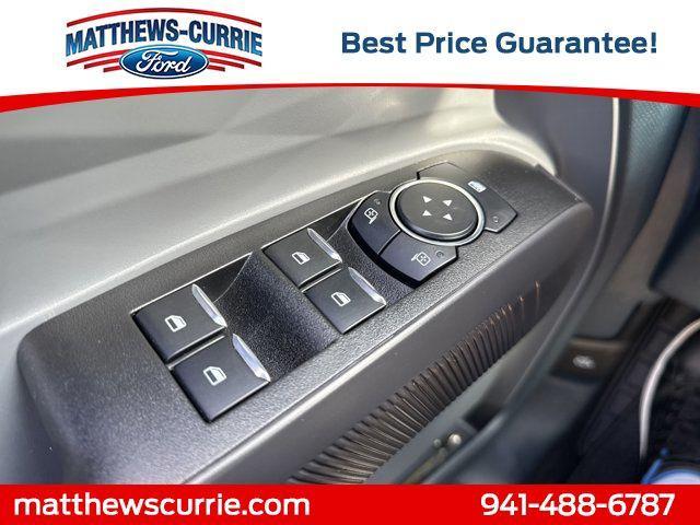 Photo of 2025 Oxford White Ford Maverick