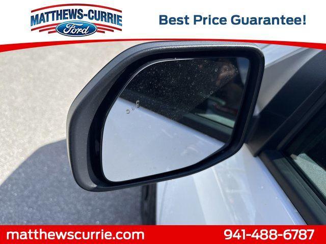 Photo of 2025 Oxford White Ford Maverick